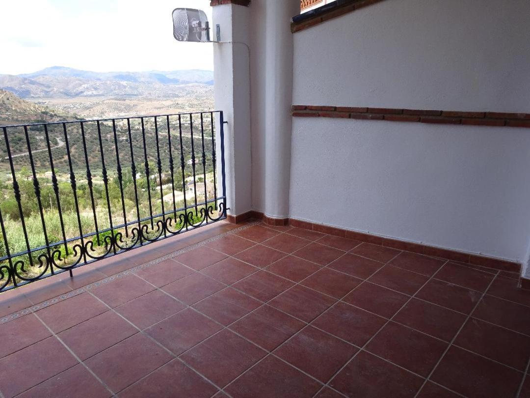Apartamento La Fuente Alcaucín Екстериор снимка